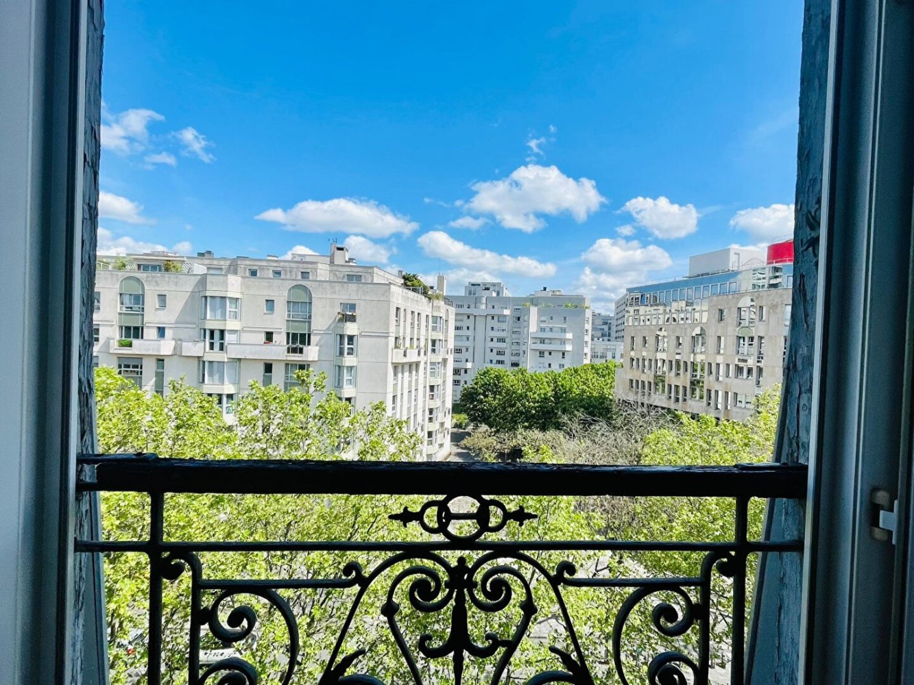 1 bedroom Apartment in Paris, France No. 147587