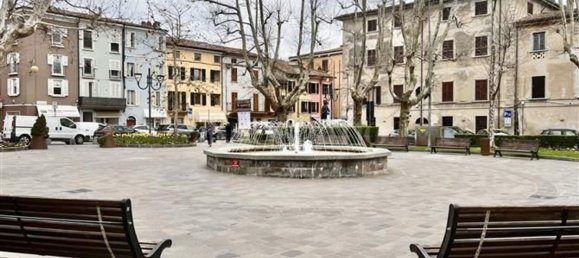 Apartamento de 2 dormitorios en Desenzano del Garda, Italy No. 381896 10