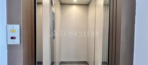 Apartamento de 2 dormitorios en Desenzano del Garda, Italy No. 381896 8