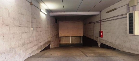 25m² Garage in Rome, Italy No. 362559 4