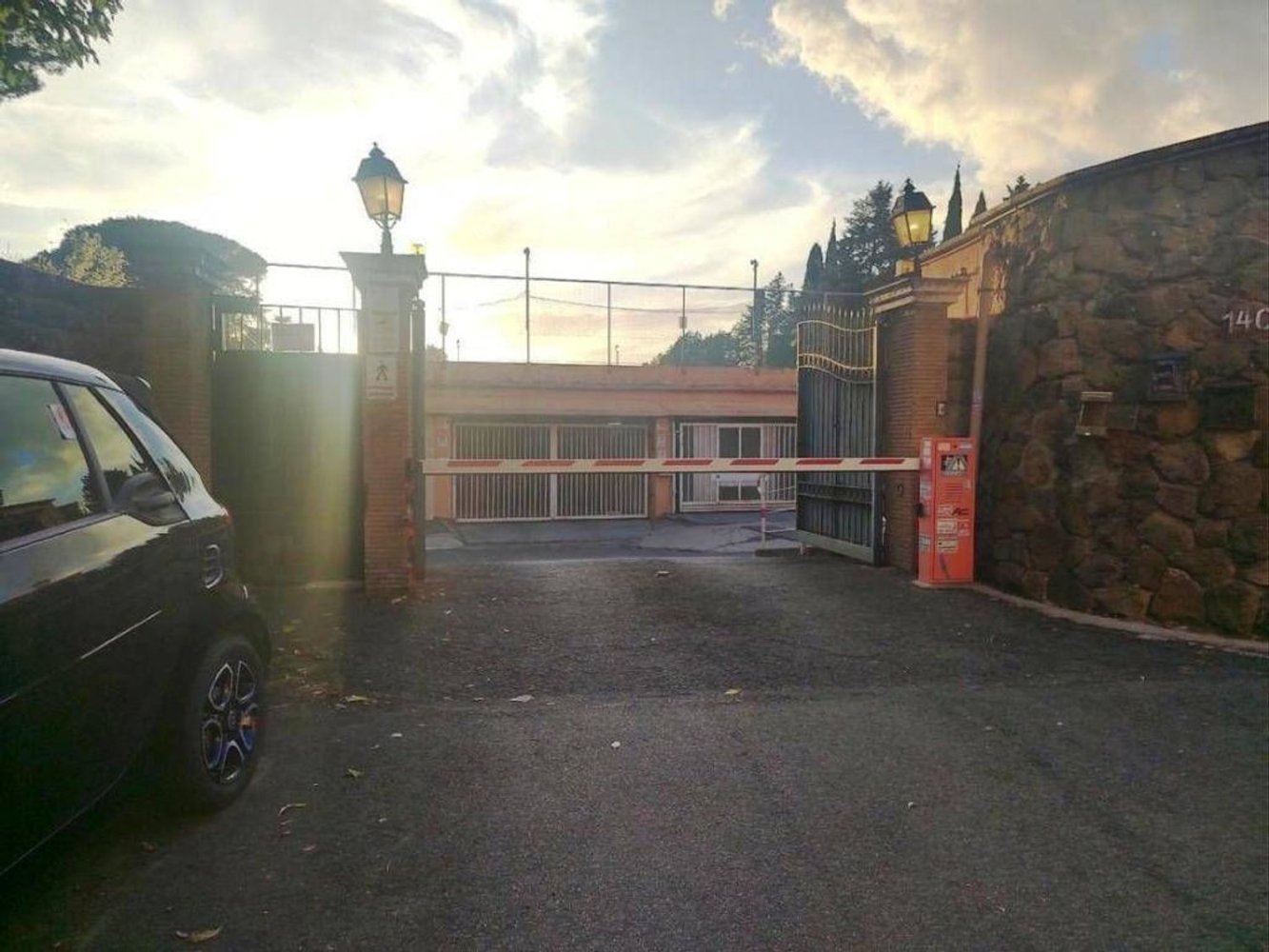 25m² Garage in Rome, Italy No. 362559