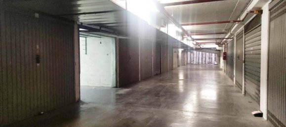 25m² Garage in Rome, Italy No. 362559 8
