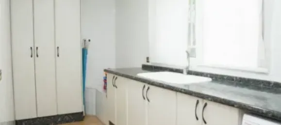 5 bedrooms House in Valencia, Spain No. 133725 5