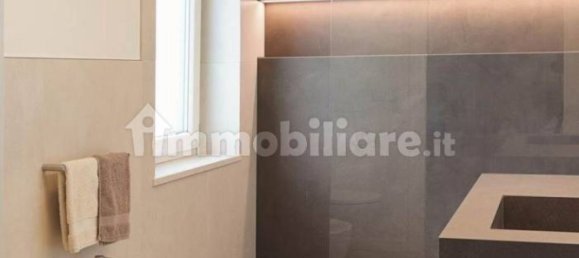 2 Schlafzimmer Wohnung in Modena, Italy, Nr. 348835 6