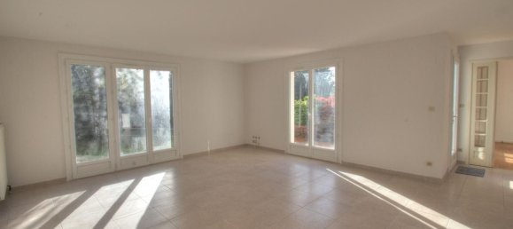 5 غرف نوم منزل في Saint-Pryve-Saint-Mesmin, France رقم 235607 2