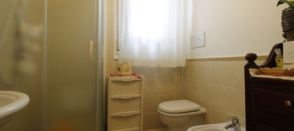 5 rooms Apartment in Palermo, Italy No. 50380 24