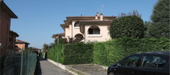 Apartamento de 4 divisões em Inzago, Italy N.º 16479 3