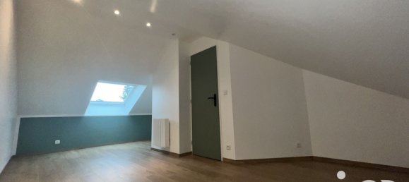 Casa de 3 dormitorios en Veretz, France No. 58675 8