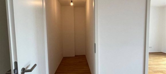 2-Zimmer Wohnung in München, Germany, Nr. 281780 8