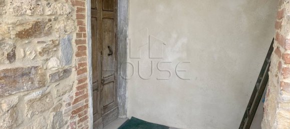 2 bedrooms House in Sansepolcro, Italy No. 62365 15