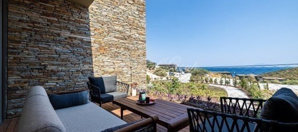 Villa de 4+1 en Bodrum, Turkey No. 28819 3