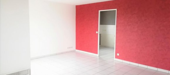 2 bedrooms Apartment in Laon, France No. 75992 4