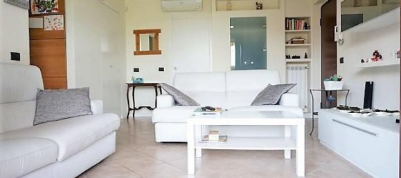 Apartamento de 3 habitaciónes en Calusco d'Adda, Italy No. 67613 12