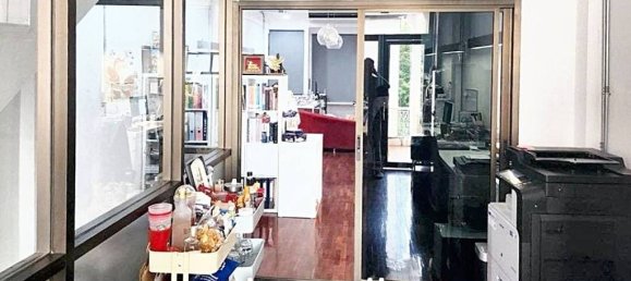2 bedrooms Bungalow in Bangkok, Thailand No. 13395 4