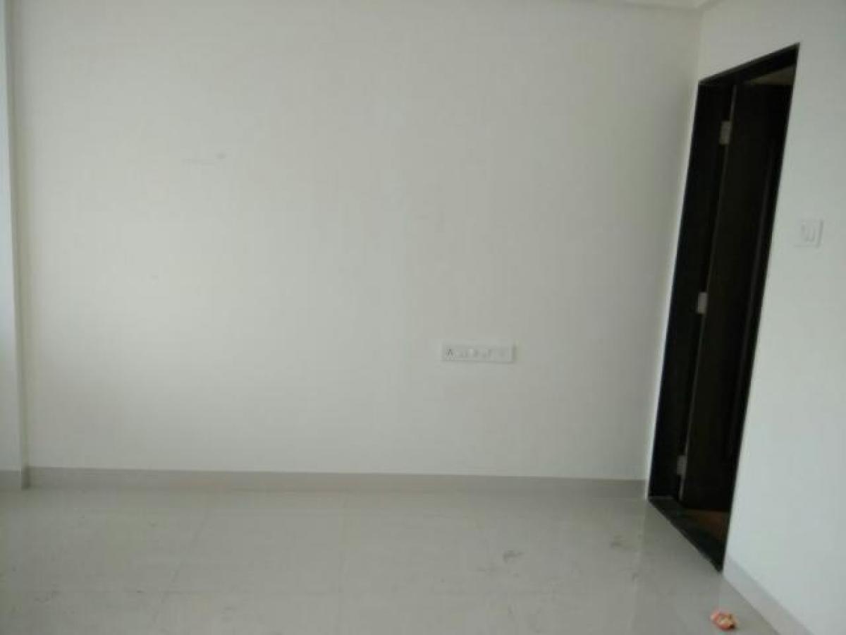 2 bedrooms House in Pune, India No. 45800