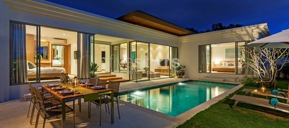 3 bedrooms Cafe / restaurant in Phuket, Thailand No. 7658 3