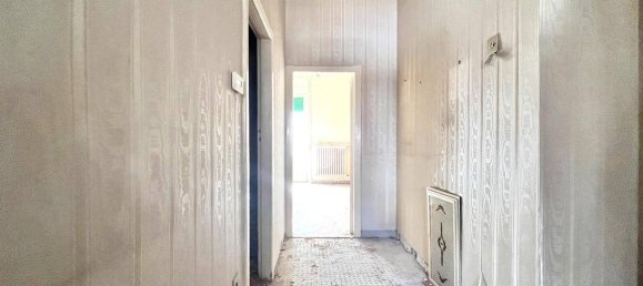 2 bedrooms Apartment in Foggia, Italy No. 153425 9