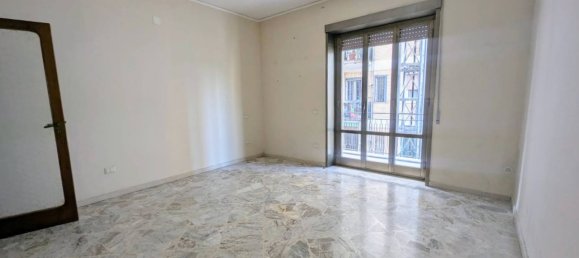 3غرفة شقة في Naples, Italy رقم 3565 15