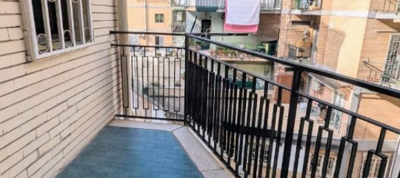 3غرفة شقة في Naples, Italy رقم 3565 7