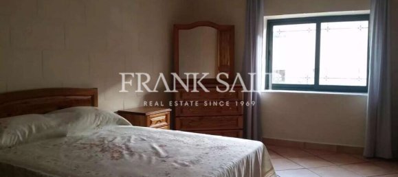 4 bedrooms Apartment in Xaghra, Malta No. 6186 6