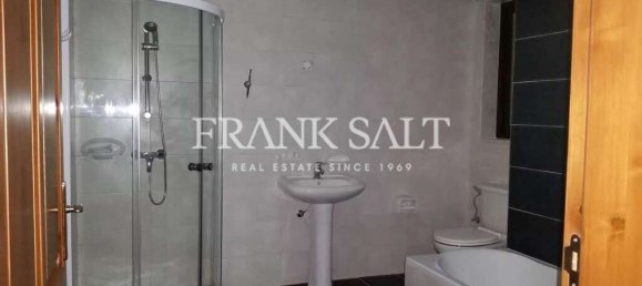 4 bedrooms Apartment in Xaghra, Malta No. 6186 10