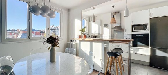 3 chambres Appartement à Suresnes, France No. 170429 5