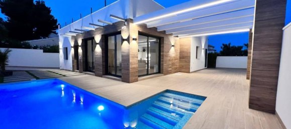 3 bedrooms House in Alicante, Spain No. 183613 32