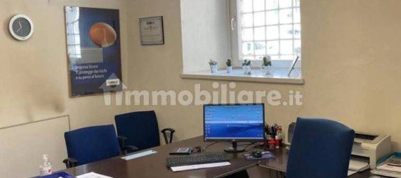 65m² Office in Mezzolombardo, Italy No. 325391 6