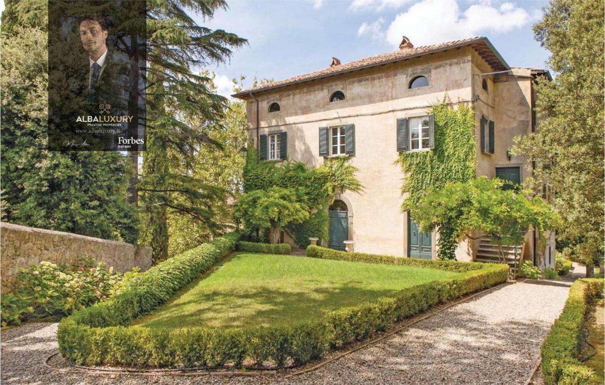 8 bedrooms Villa in Casciana Terme Lari, Italy No. 737