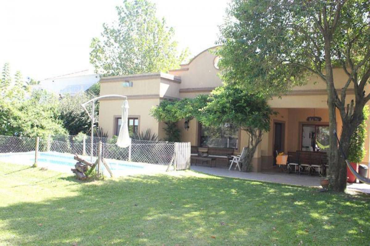 3 Schlafzimmer Haus in Pilar, Argentina, Nr. 52824