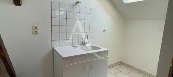 Bâtiment à Veuzain-sur-Loire, France 170m² No. 82455 5