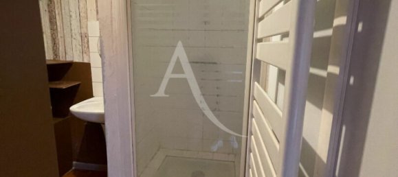 Bâtiment à Veuzain-sur-Loire, France 170m² No. 82455 8