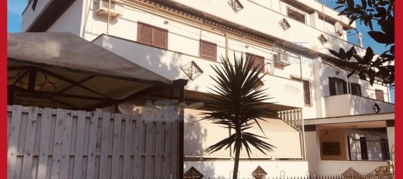 5 bedrooms Apartment in Ardea, Italy No. 334053 46