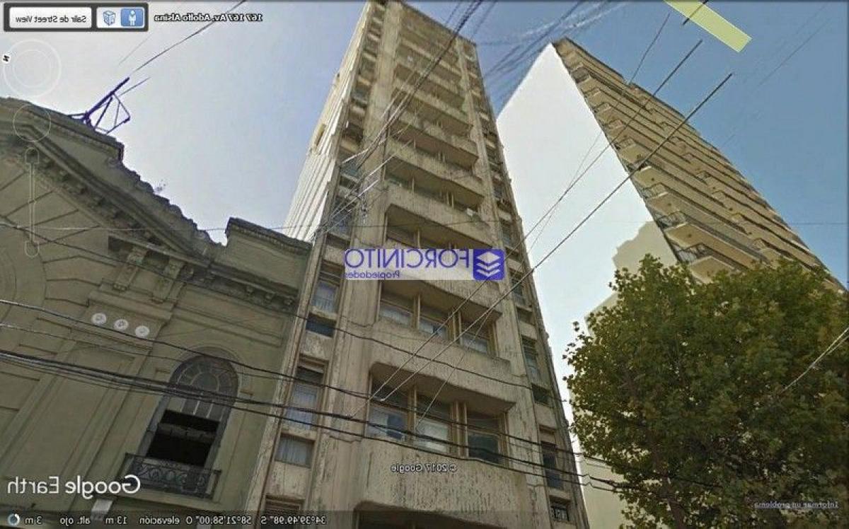 Bureau à Avellaneda, Argentina 55m² No. 23543