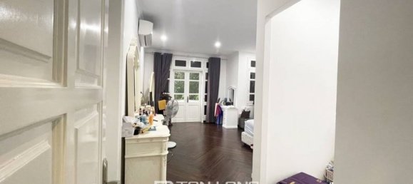 Дом с 5 спальнями в Тэйхо, Вьетнам № 579 16