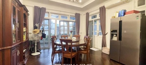 Дом с 5 спальнями в Тэйхо, Вьетнам № 579 10