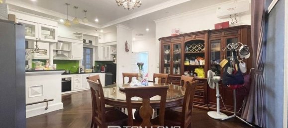 Дом с 5 спальнями в Тэйхо, Вьетнам № 579 11