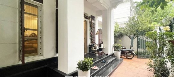 Дом с 5 спальнями в Тэйхо, Вьетнам № 579 2