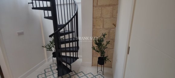 3 Schlafzimmer Stadthaus in Luqa, Malta, Nr. 7933 5