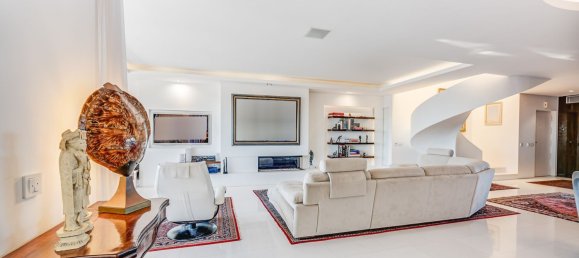 3 bedrooms Penthouse in Cascais, Portugal No. 119922 25