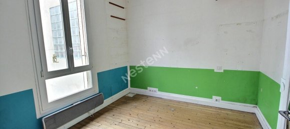 2 bedrooms House in Bagnolet, France No. 298918 5