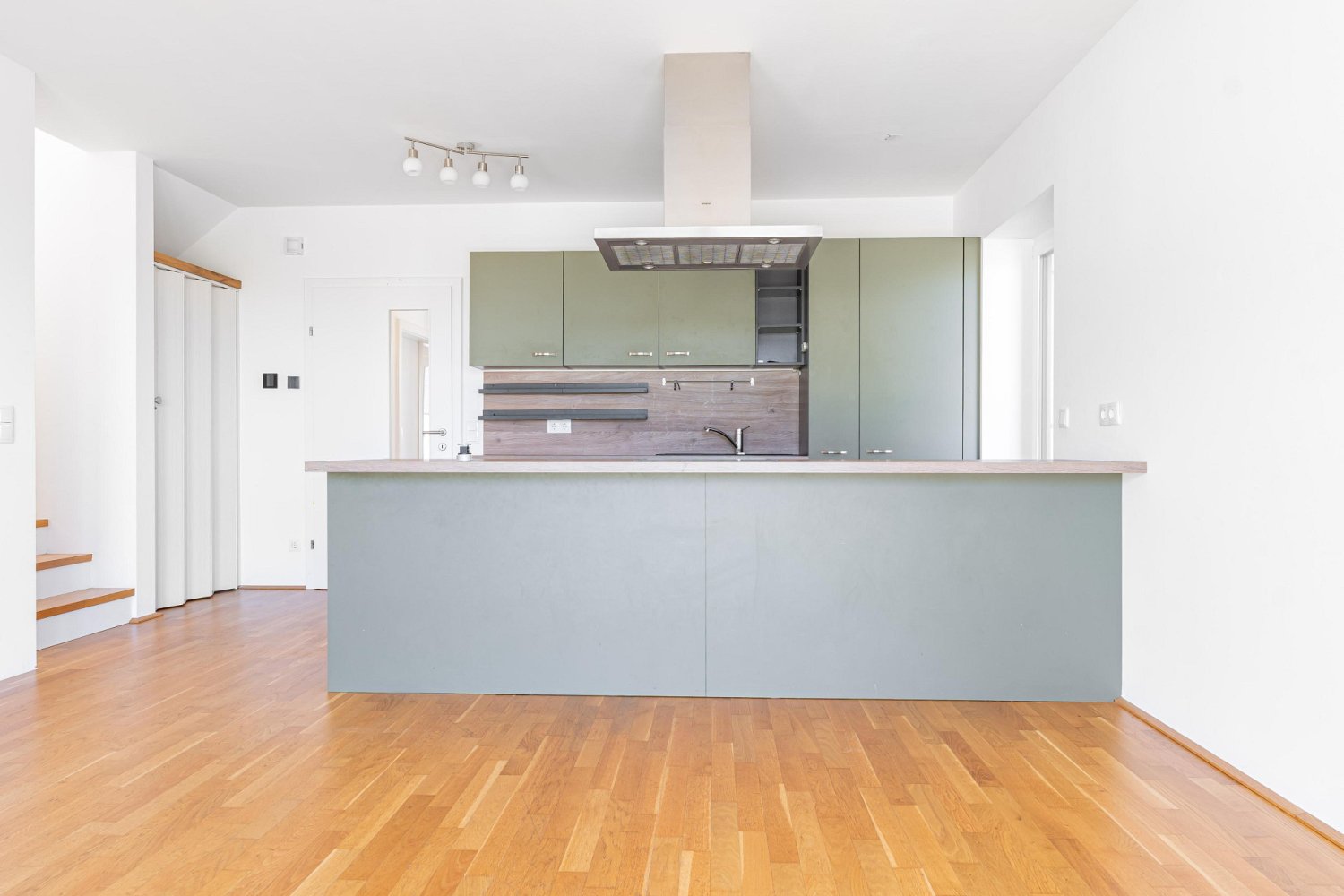 Adosado de 4 habitaciónes en St. Martin im Muhlkreis, Austria No. 127442