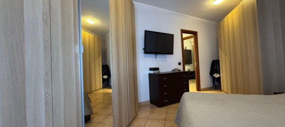 3 rooms Duplex in Albano Laziale, Italy No. 121779 32