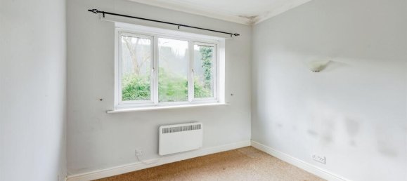 Квартира с 2 спальнями в Кроли, Великобритания № 6300 6