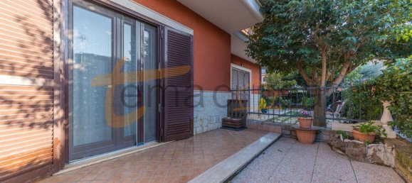 Casa de 4 habitaciónes en Monte Compatri, Italy No. 184125 12