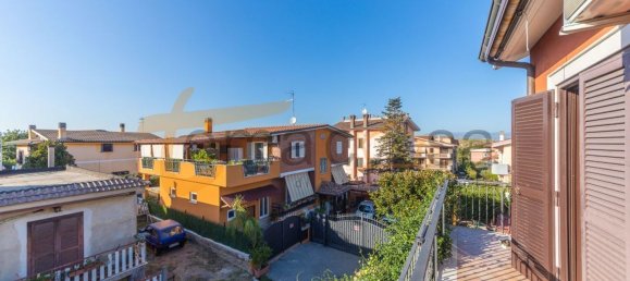 Casa de 4 habitaciónes en Monte Compatri, Italy No. 184125 28