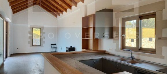 Propiedad comercial de 2 dormitorios en Vamos, Greece No. 8730 25