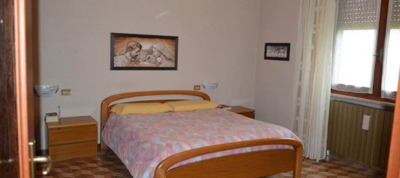 Villa de 6 habitaciónes en Massalengo, Italy No. 4205 14