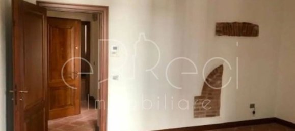 3 bedrooms Apartment in Mantua, Italy No. 346780 2