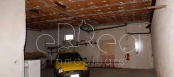 3 bedrooms Apartment in Mantua, Italy No. 346780 7